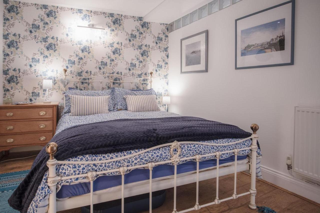 Goscar Court - 1 Bedroom Apartment - Tenby Εξωτερικό φωτογραφία